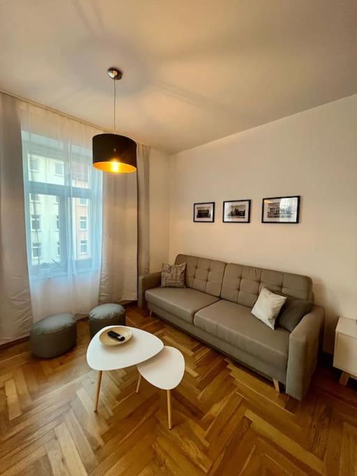 Firstclass 2R_Apartment In Leipzig Eksteriør bilde